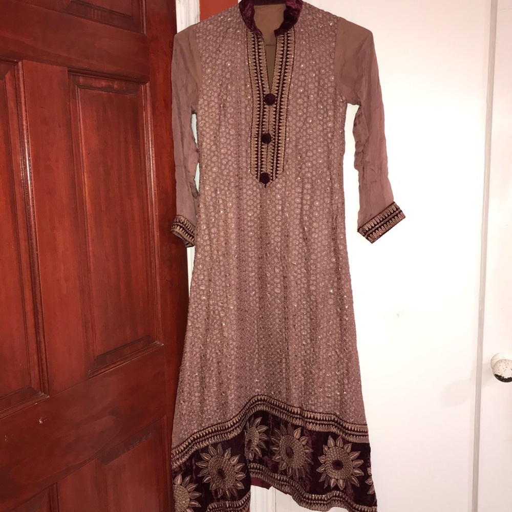 Formal  dress